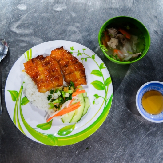 Cơm ba rọi nướng 